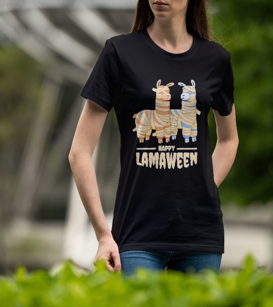 Happy Lamaween Funny Llama Halloween Mummies T-Shirt