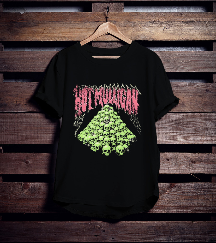 HOT MULLIGAN SKULL PYRAMID T-Shirt
