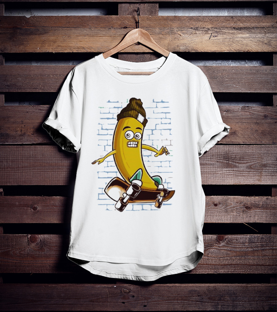 Inktastic Skateboarding Banana Beanie Graffiti Style Skateboard Rider T-Shirt