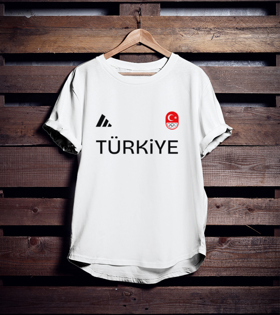 Türk Sporları Türkiye Olimpiyatları Bayrağı T-Shirt