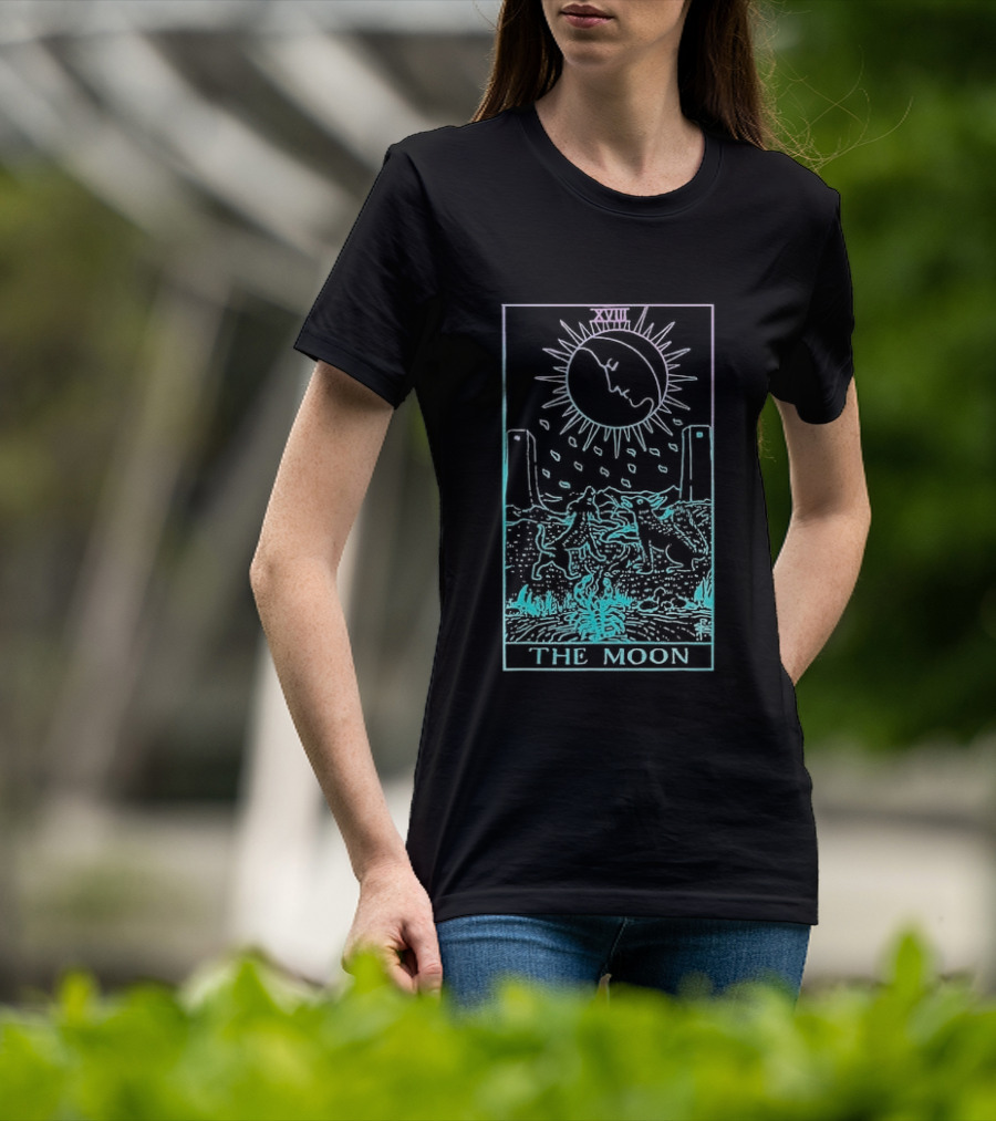 The Moon Tarot Card Waite Witchy Creepy Cool XVIII T-Shirt