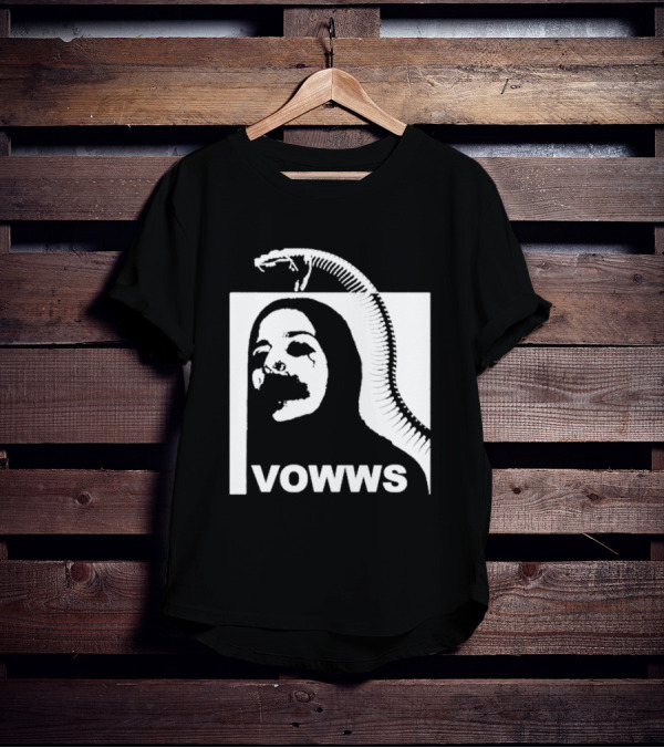 Vowws Snake Minimalist T-Shirt