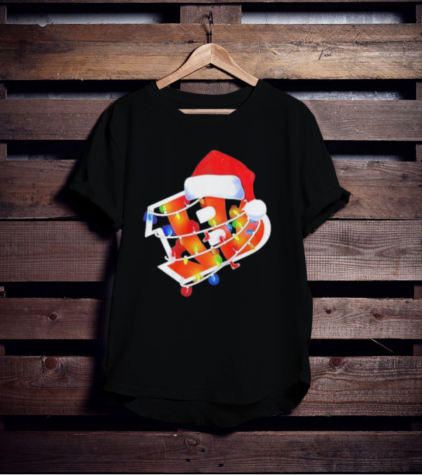 Cincinnati Bengals Christmas Lights Santa Hat T-Shirt