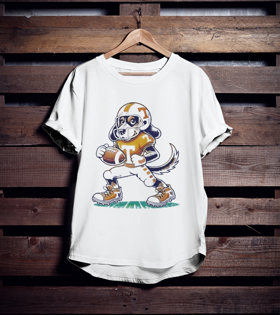 Tennessee Vols Smokey Dog Mascot Football Player T-Shirt
