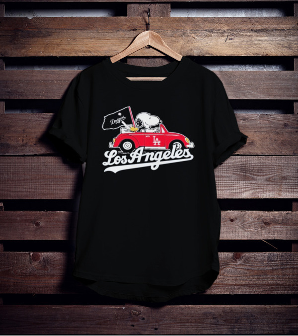 Los Angeles Dodgers Snoopy LA Car Dodgers Flag T-Shirt