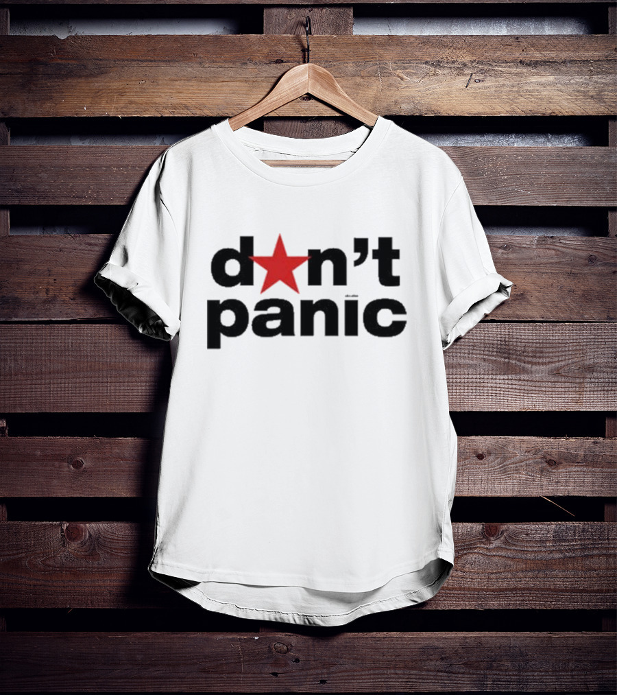 Lauren Sanderson Don't Panic Red Star Icon Text T-Shirt