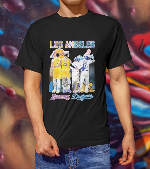 Los Angeles Lakers Dodgers LeBron James Anthony Davis Mookie Betts Freddie Freeman Signatures T-Shirt