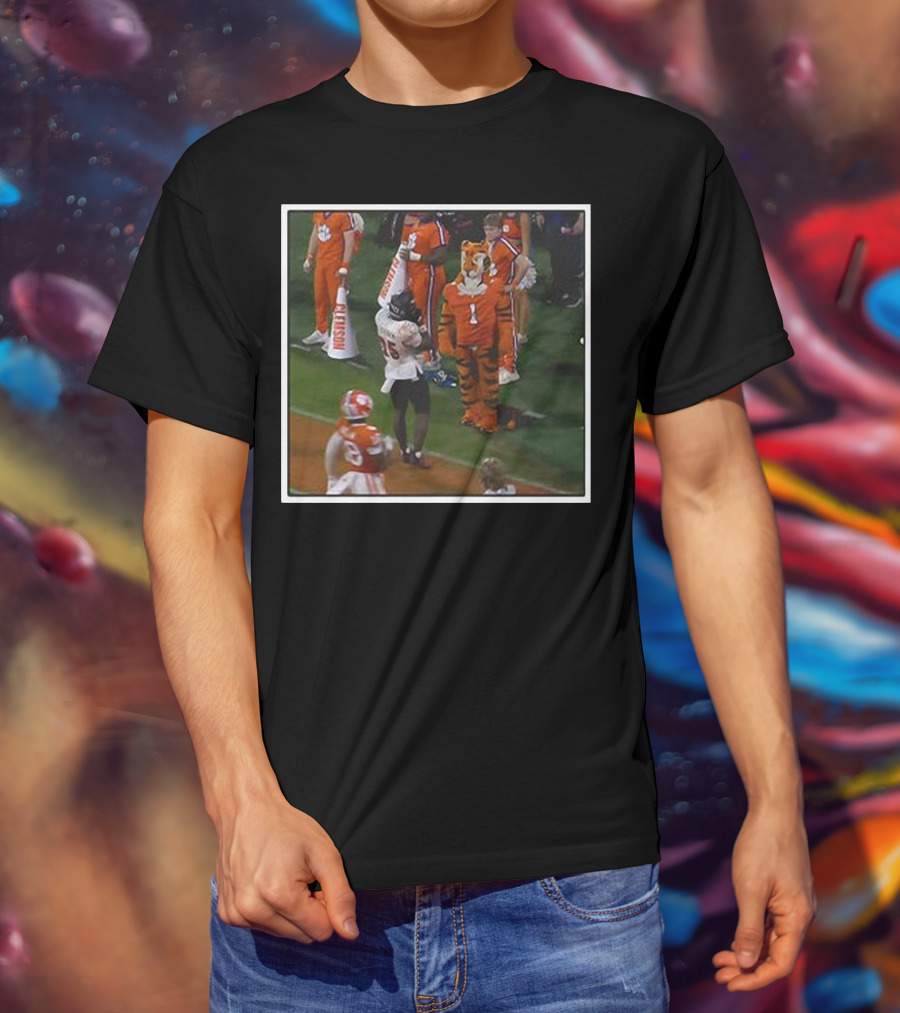 Clemson Tigers Mascot And Louisville Cardinals Player On Sideline T-Shirt