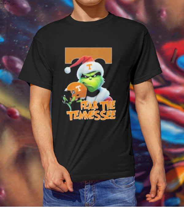 Fear The Tennessee Volunteers Grinch Football Helmets T-Shirt