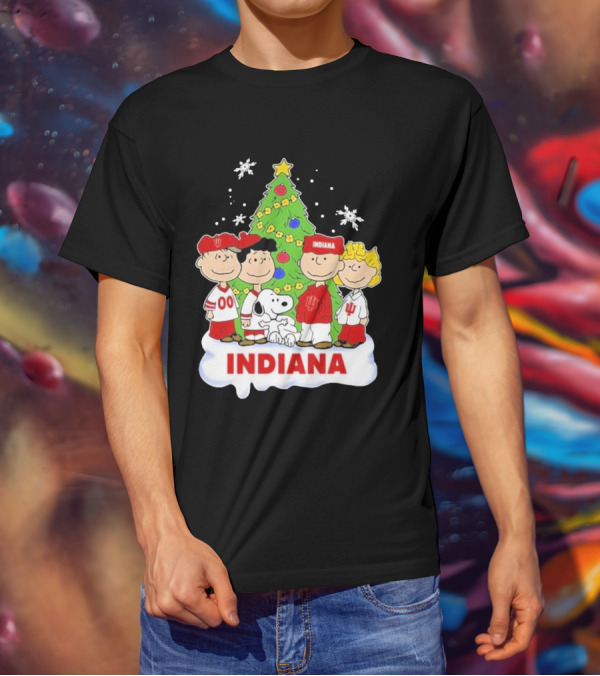 Indiana Hoosiers Snoopy Peanuts Christmas Tree Charlie Brown Lucy Linus T-Shirt