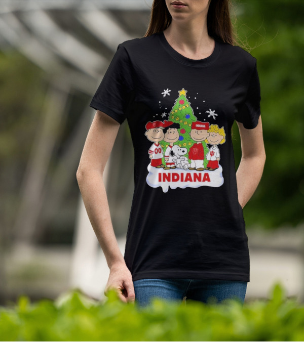 Indiana Hoosiers Snoopy Peanuts Christmas Tree Charlie Brown Lucy Linus T-Shirt