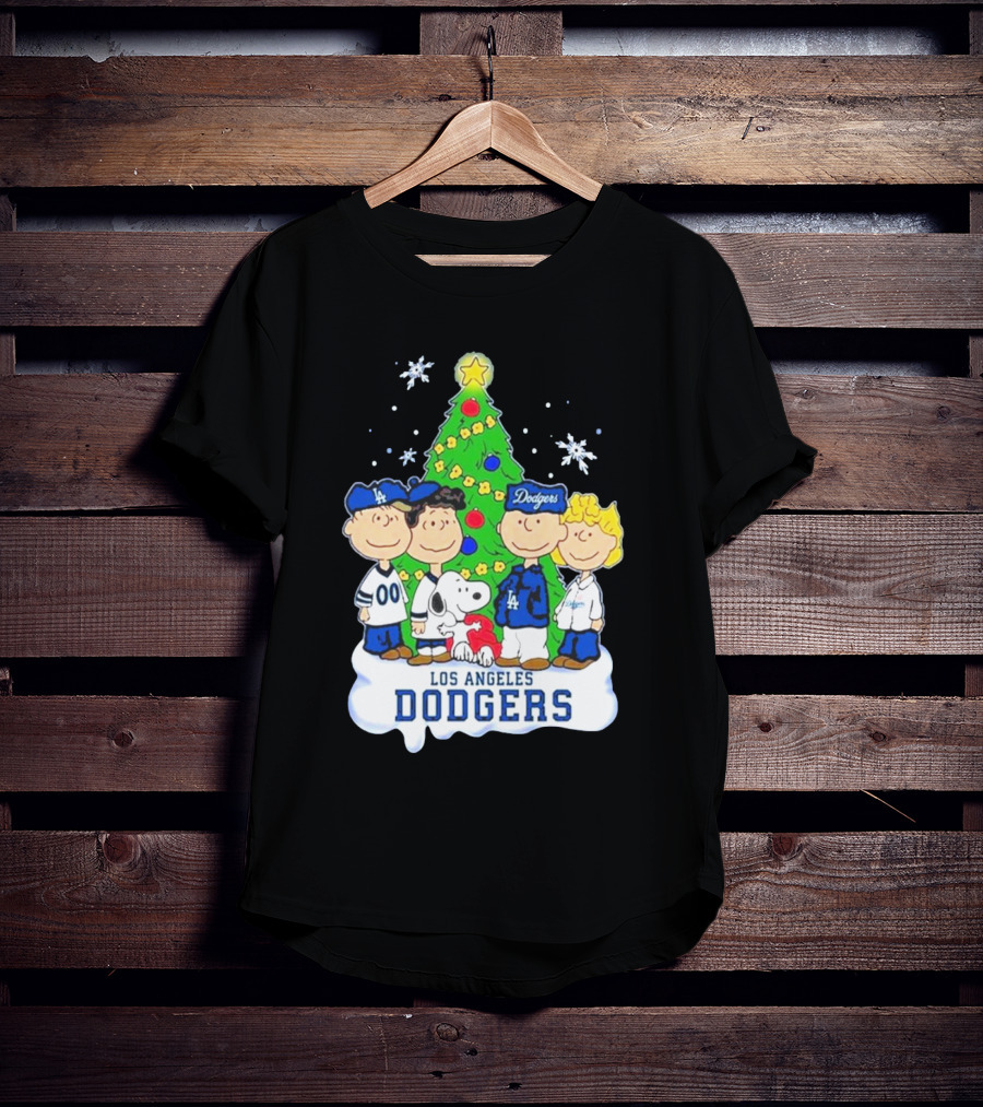 Los Angeles Dodgers Christmas With Snoopy And Peanuts Characters T-Shirt