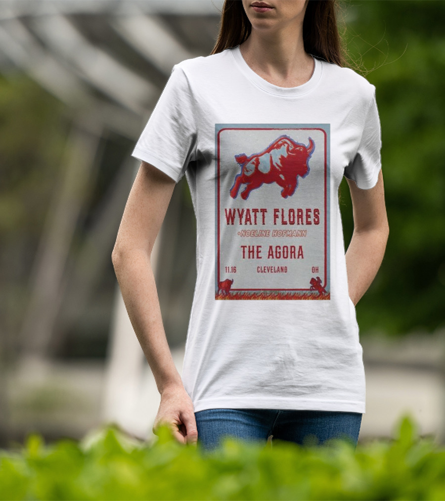 Wyatt Flores And Noeline Hofmann Live At The Agora Cleveland OH November 16 T-Shirt