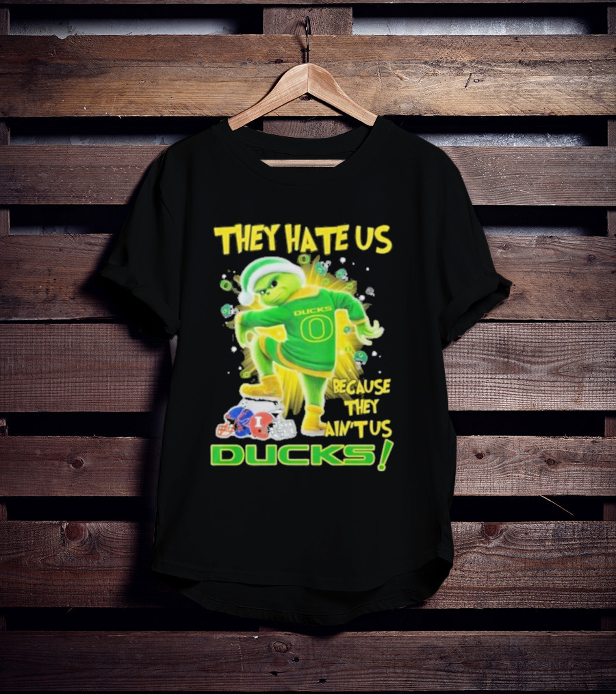They Hate Us Because They Ain't Us Ducks Merry Christmas T-Shirt