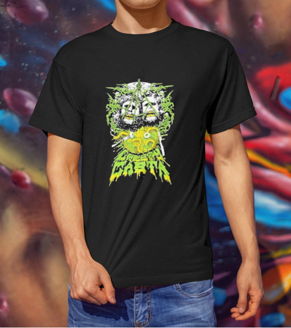 Creepycasta Creepy Tentacled Skull Neon Eyes T-Shirt