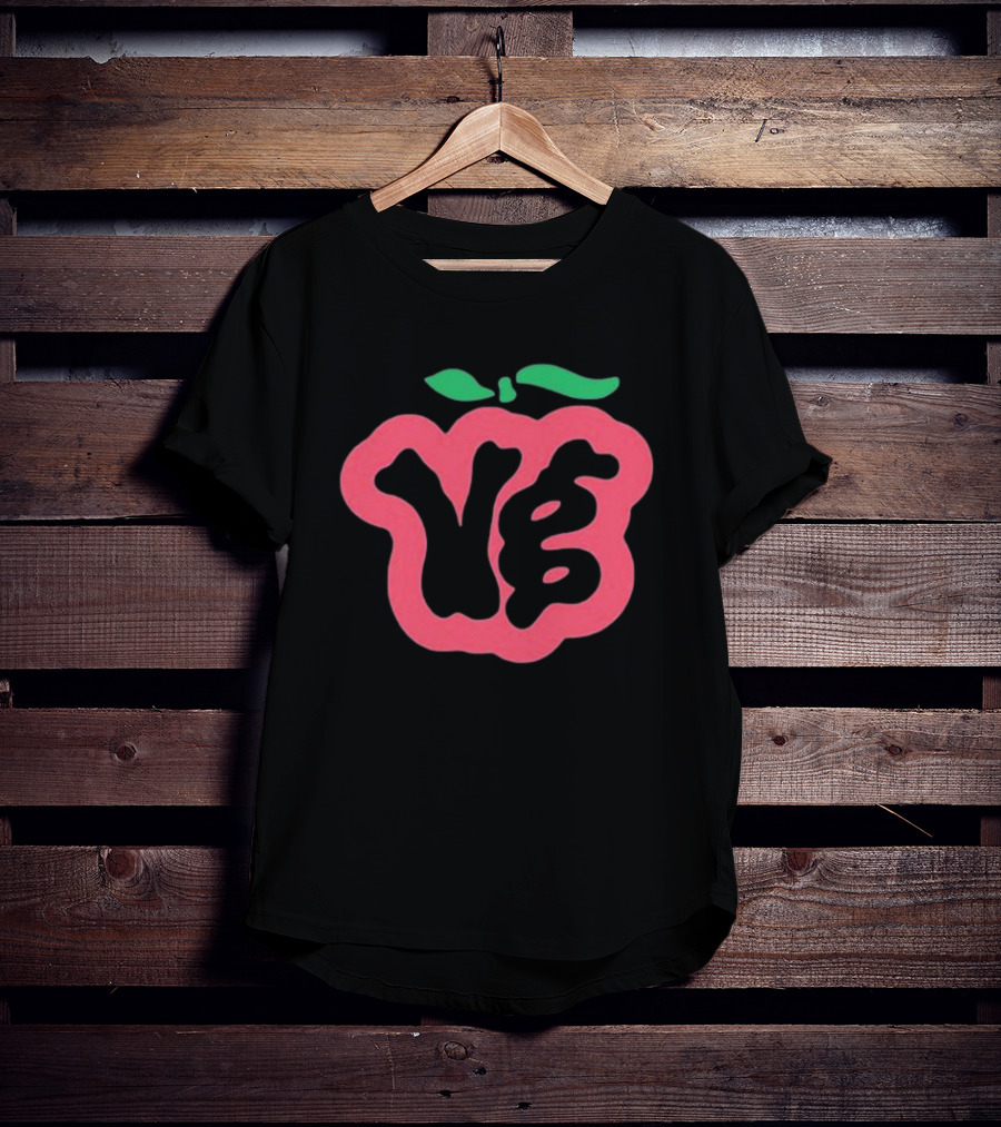 Cherry Studios Ying Yang Apple T-Shirt