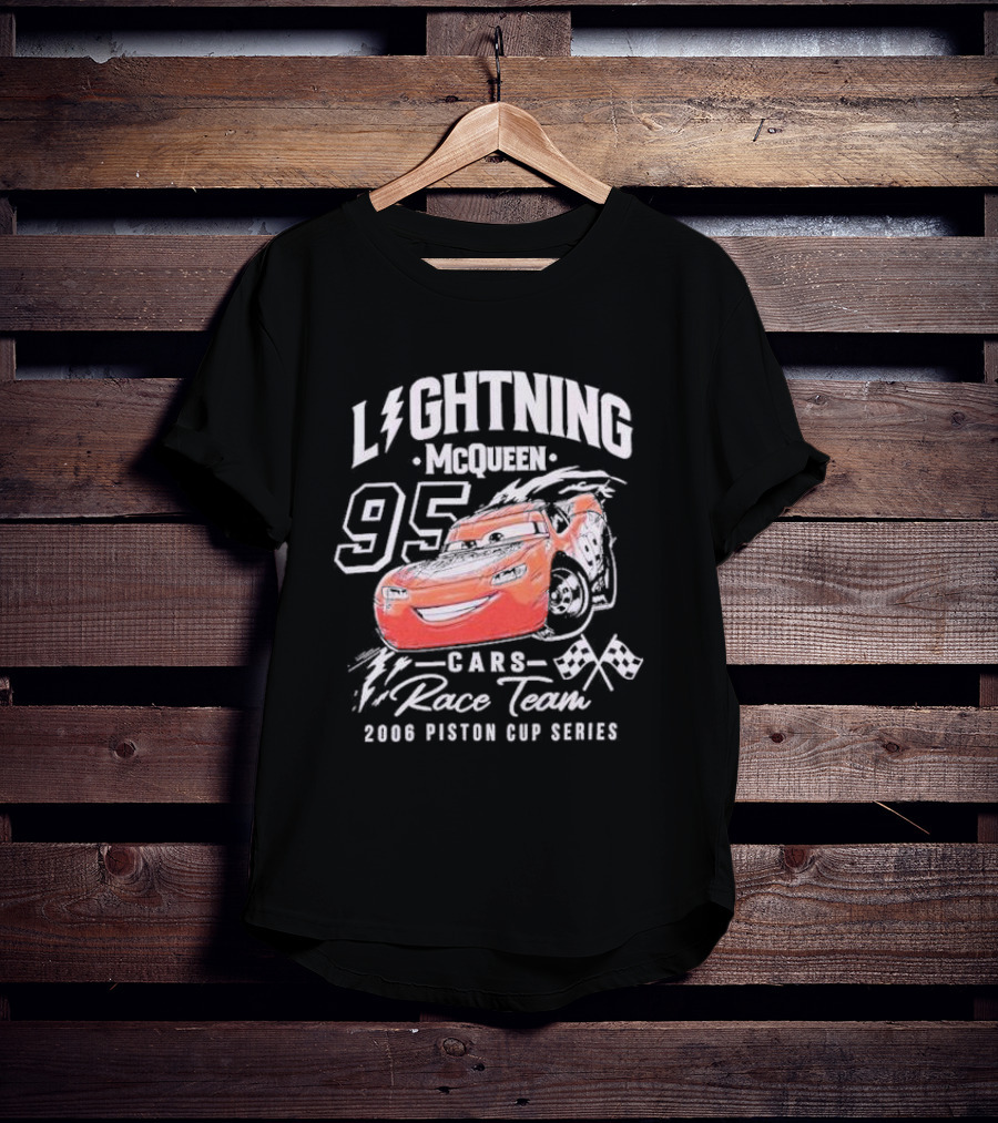 Lightning McQueen 95 Cars Race Team 2006 Piston Cup Series T-Shirt