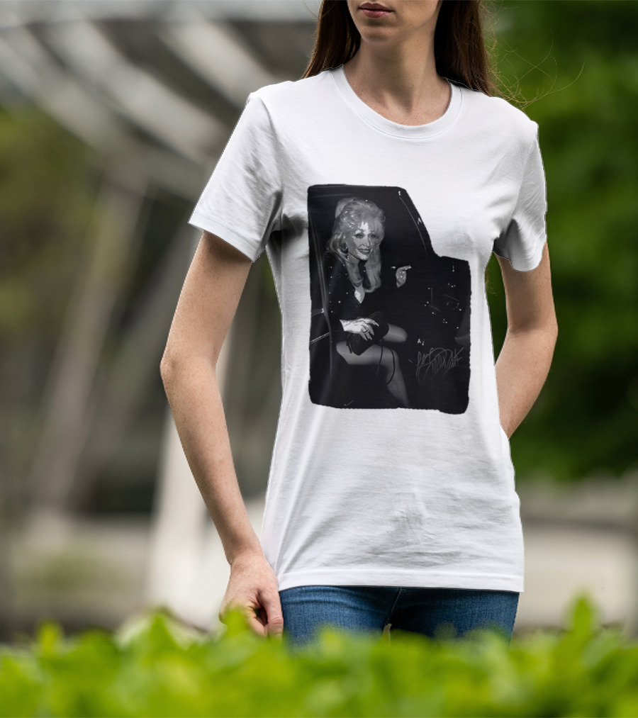 Dolly Parton Iconic Limo Moment T-Shirt
