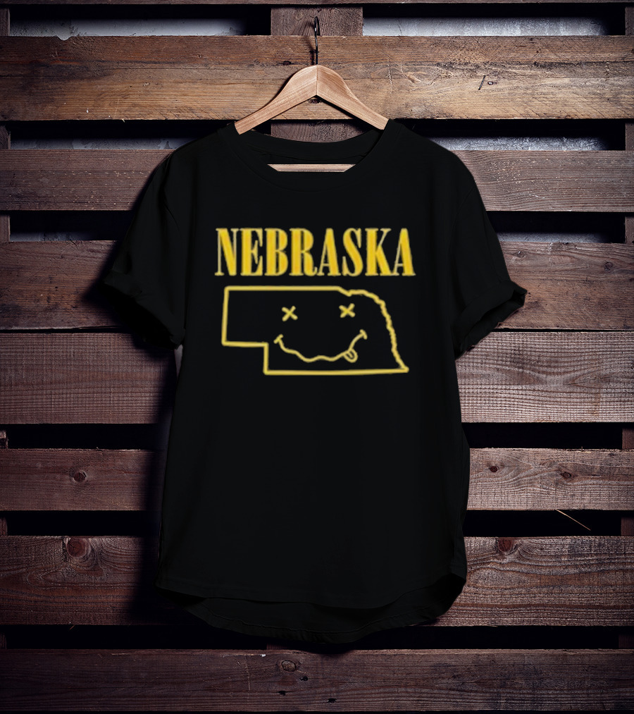 Nebraska Map With Smiley Face Iconic T-Shirt