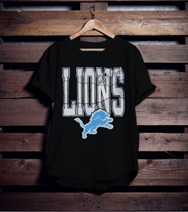 Detroit Lions Football Apparel With Iconic T-Shirt