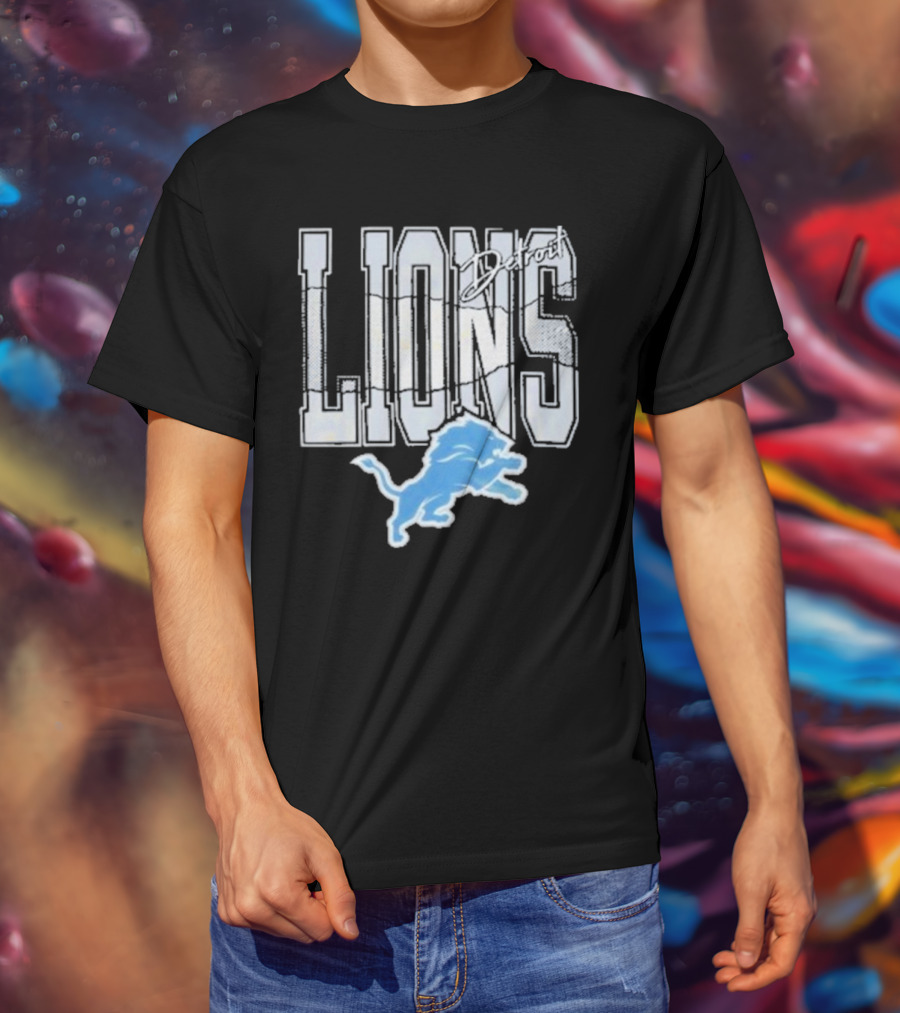 Detroit Lions Football Apparel With Iconic T-Shirt