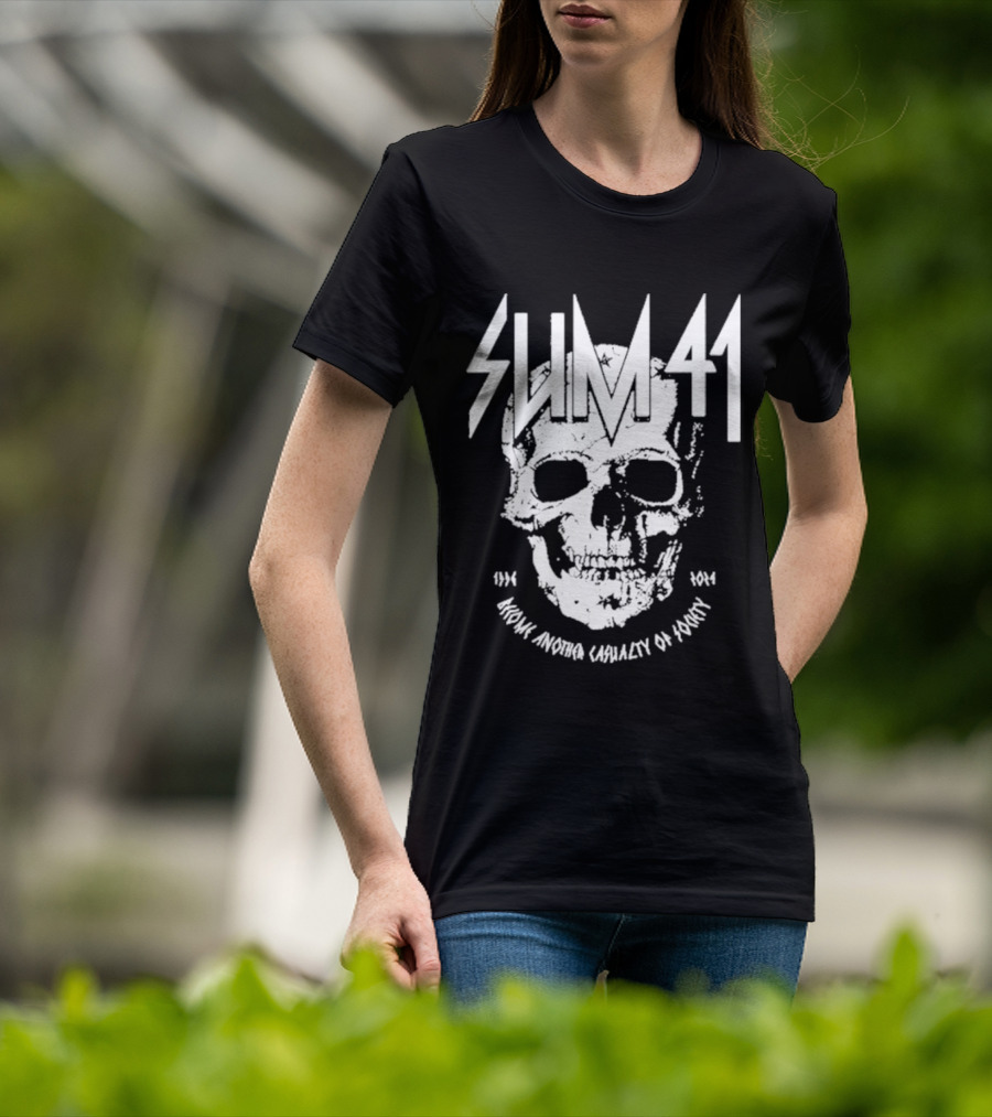 SUM 41 Iconic Another Casualty Of Society Skull 1996-2014 T-Shirt