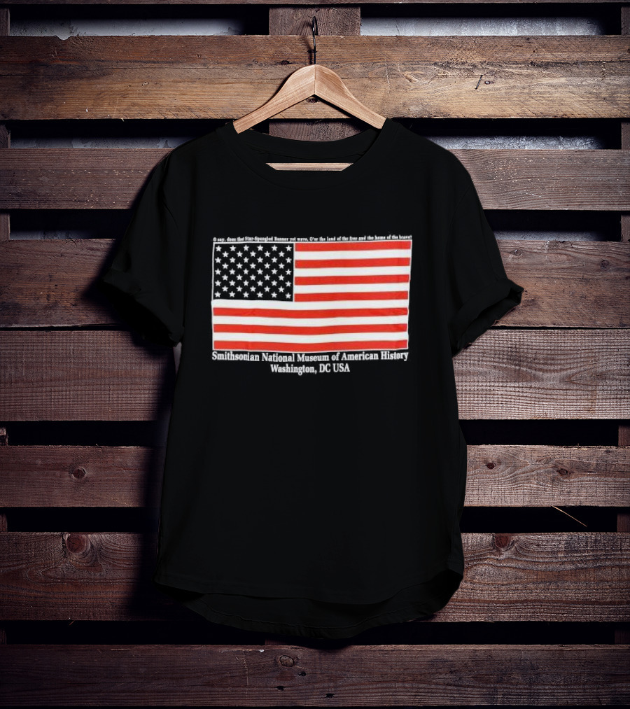 Smithsonian National Museum Of American History American Flag Washington DC USA T-Shirt