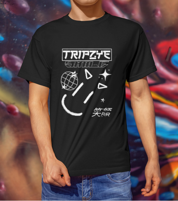 Tripzye Smile Globe With Stars And Smiley Elements 笑顔 T-Shirt