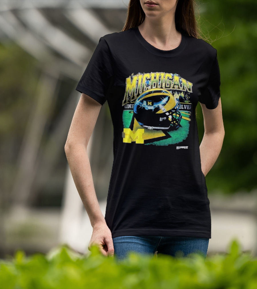Michigan Wolverines Vintage Arch Shiny Football Helmet NCAA T-Shirt