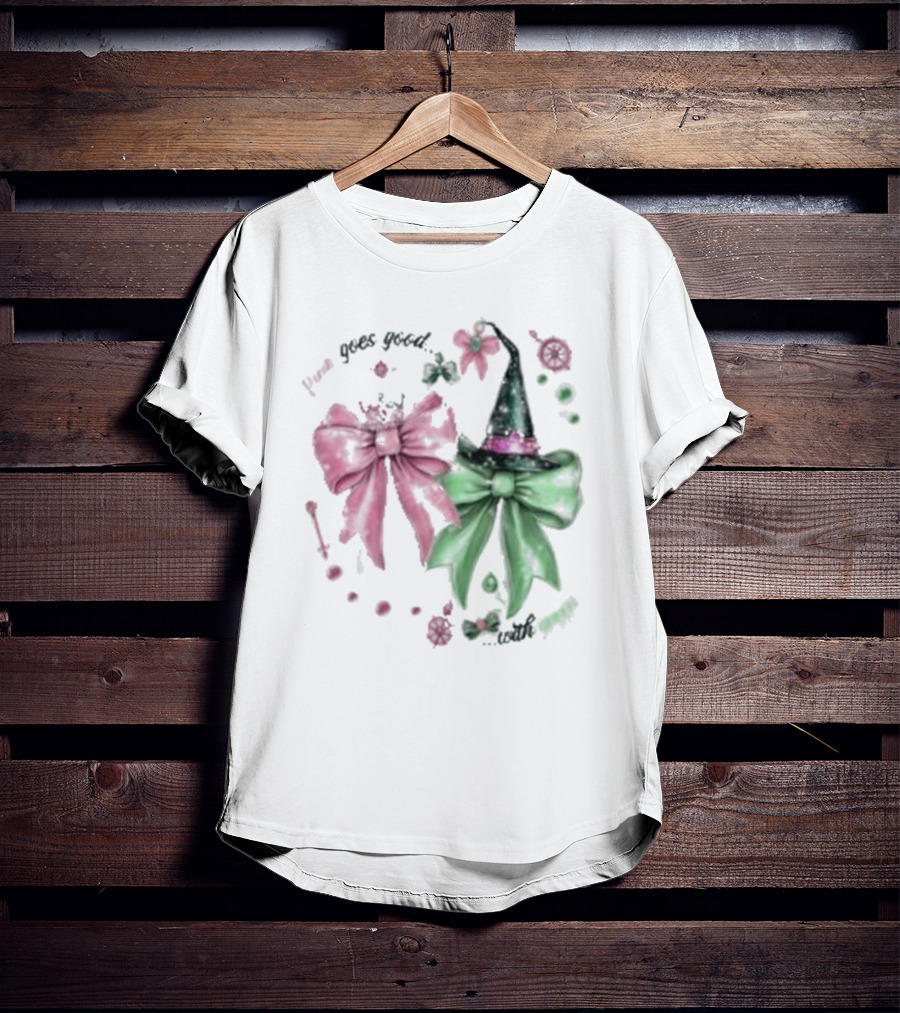 Pink Goes Good Wicked Green Christmas Bow Hat T-Shirt
