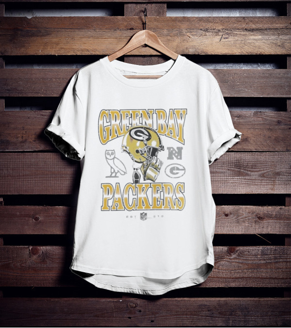 GREEN BAY PACKERS OVO HELMET EST 1919 NFL OWL N G T-Shirt