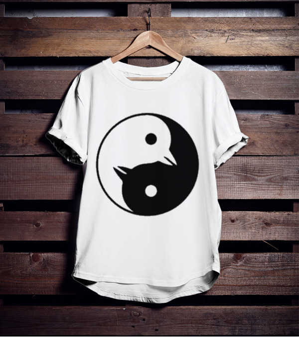 Yin Yang Penguins Pinguini Tattici Nucleari T-Shirt
