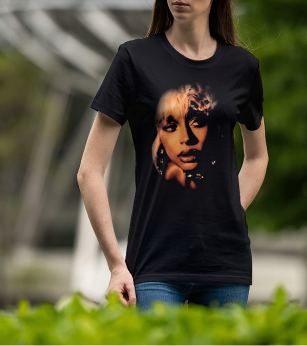 Victoria Monét Jaguar II Deluxe Vintage T-Shirt
