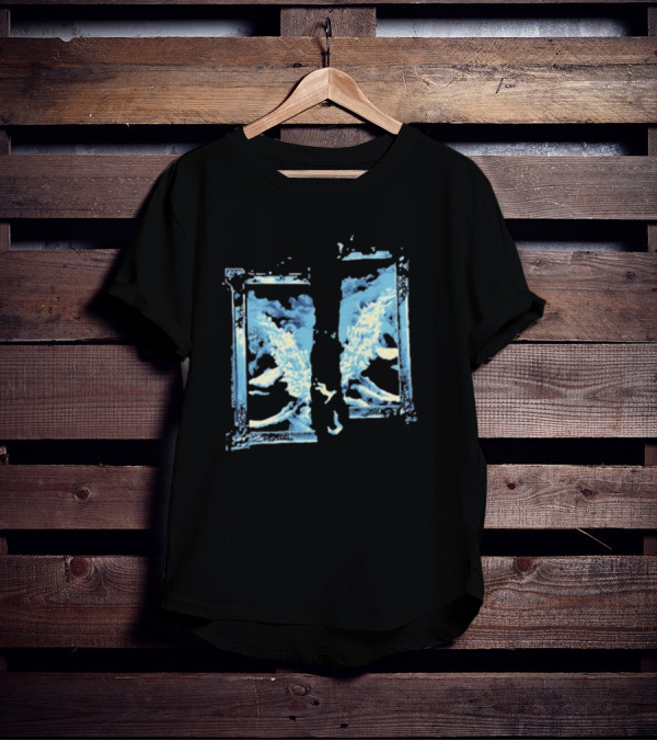 Split Album Landmvrks Blue Ocean Wave Framed Window T-Shirt