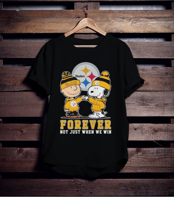 Pittsburgh Steelers Snoopy Forever Not Just When We Win Fan Fist Bump T-Shirt