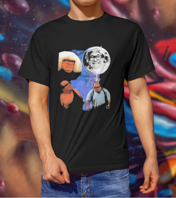 Three Wolf Moon Danny DeVito Mashup With Cosmic Moon Faces T-Shirt