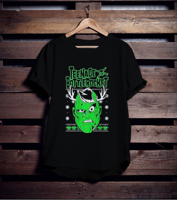 Teenage Bottlerocket Green Grumpy Face With Antlers Snowflakes Skulls Christmas T-Shirt