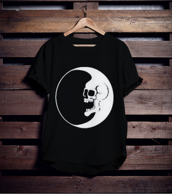 Zero Dead Moon Skull Crescent T-Shirt