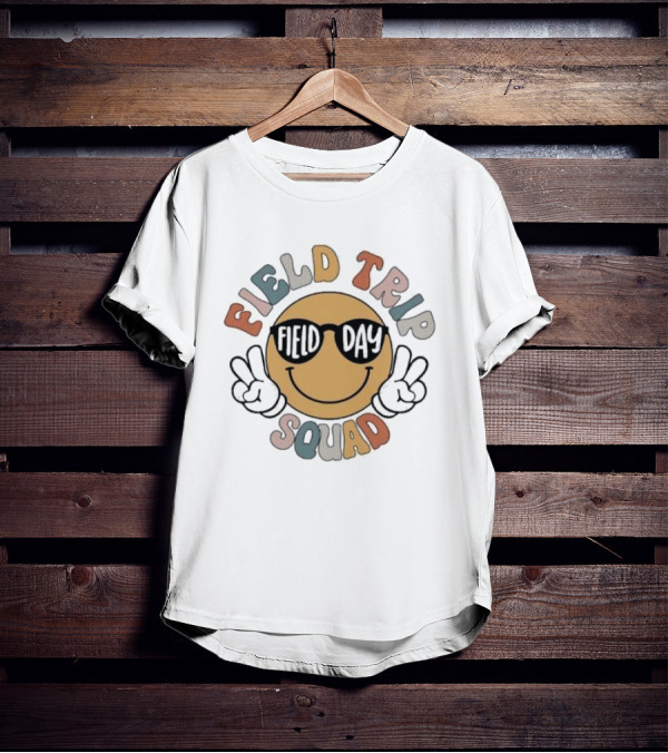 Field Trip Field Day Squad Smiley Peace Sign T-Shirt