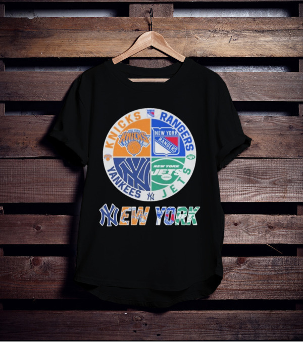 New York Knicks Rangers Yankees Jets Circle T-Shirt