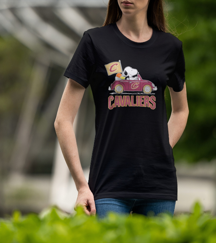 Snoopy Cavaliers Car With Basketball And Flag T-Shirt