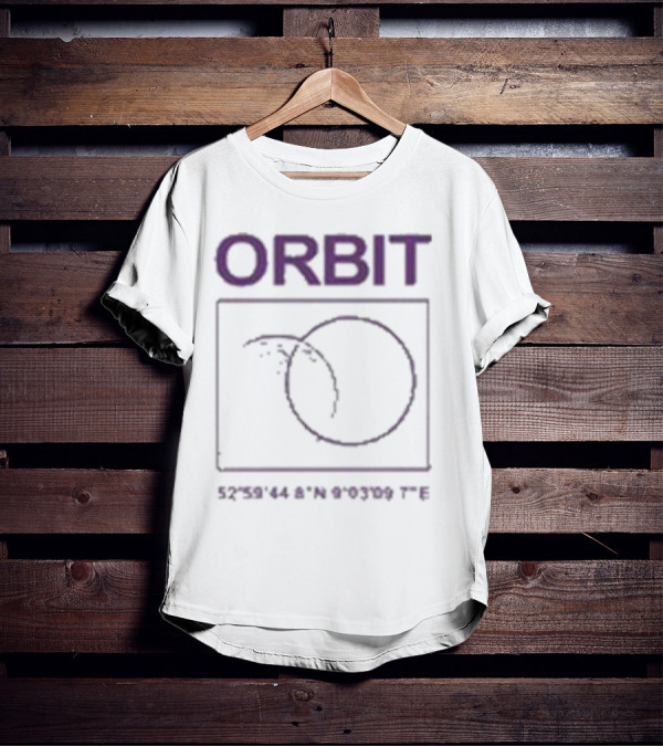 Orbitmusic Moon Orbit Coordinates 52°59'44.8N 9°03'09.7E T-Shirt