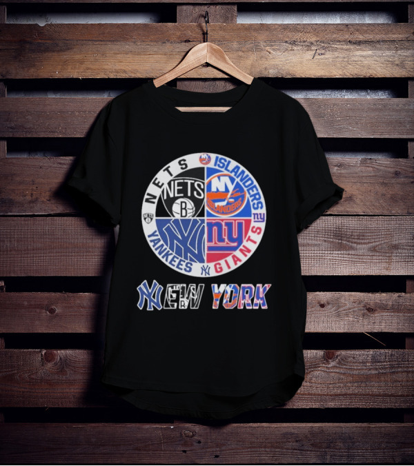 Brooklyn Nets New York Yankees Giants Islanders New York Multisport Team Circle T-Shirt