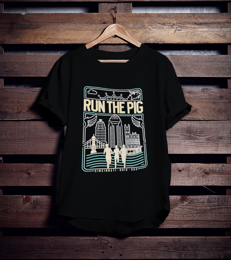 RUN THE PIG Skyline And Runners Cincinnati Ohio USA T-Shirt