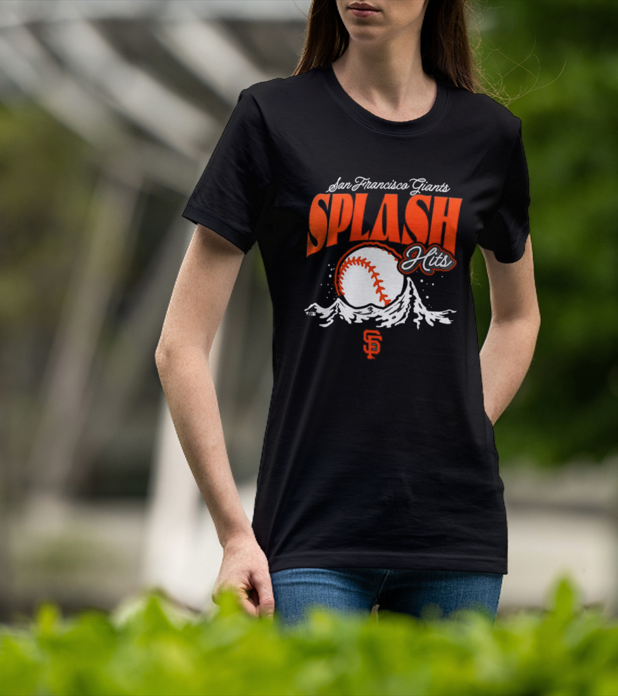 San Francisco Giants Splash Hits Baseball Waves And Number 9 T-Shirt