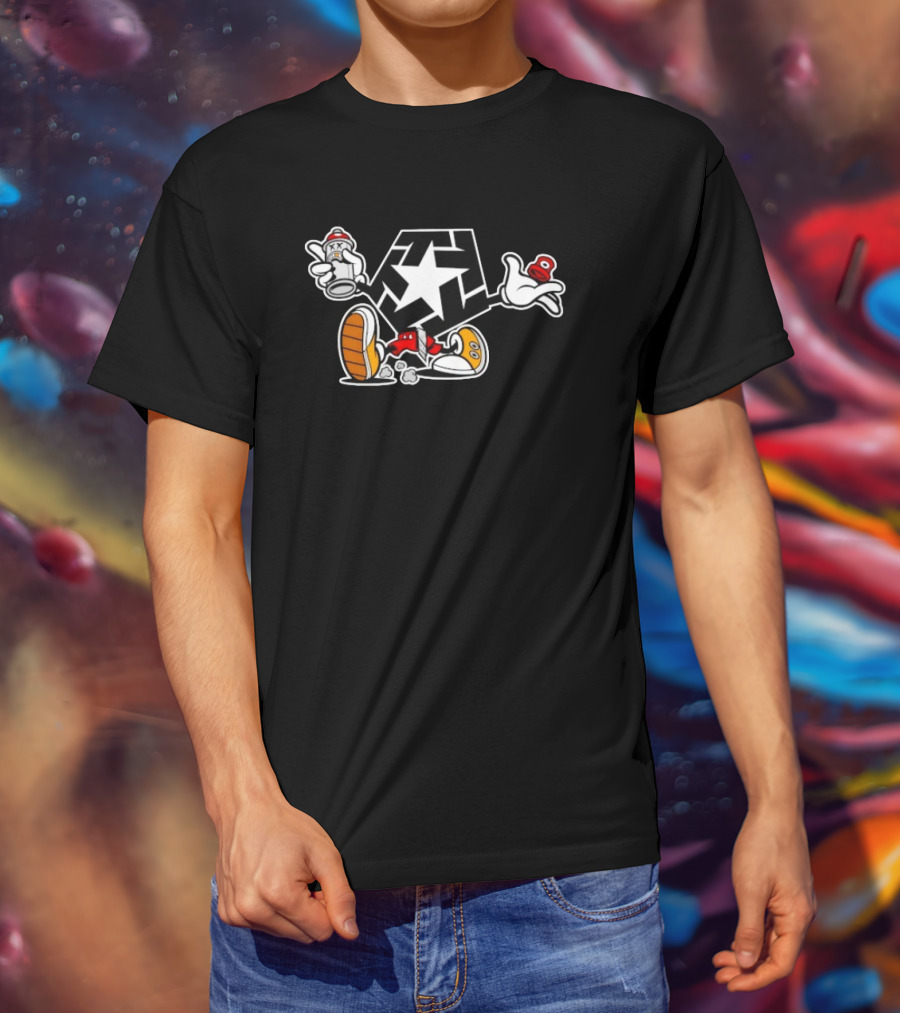 Tribal Gear T-Star Spray Paint Character Star Motif T-Shirt