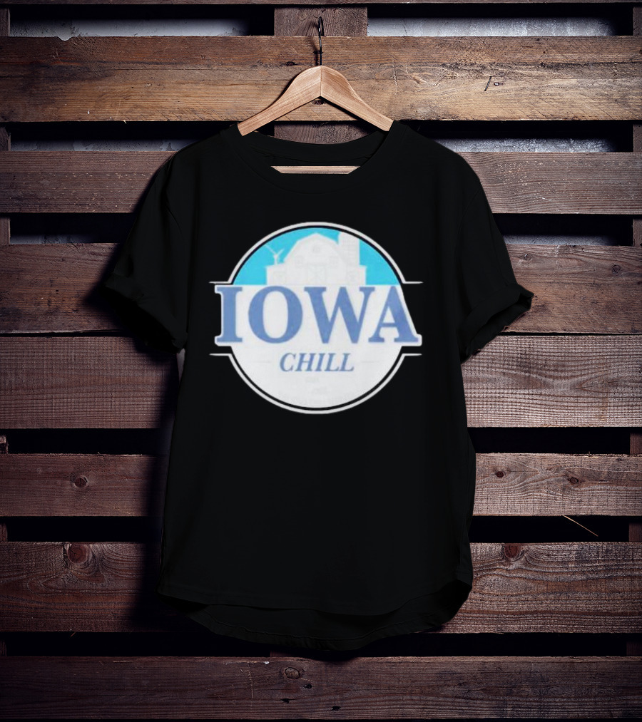 Iowa Chill Barn Windmill Circle T-Shirt