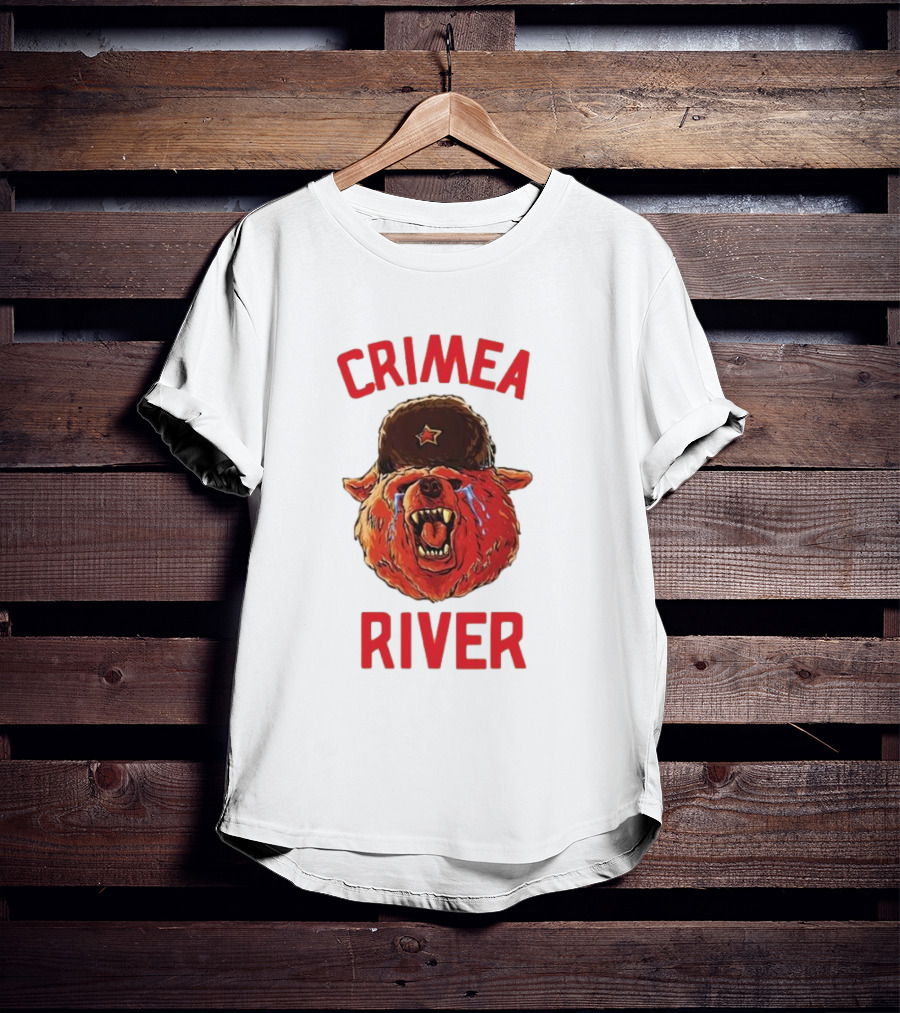 Crimea River Bear In Soviet Hat Crying Russia T-Shirt
