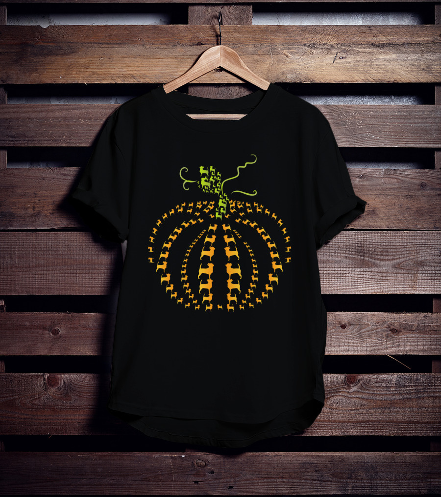 Chihuahua Pumpkin Pattern In Vibrant Orange And Green T-Shirt