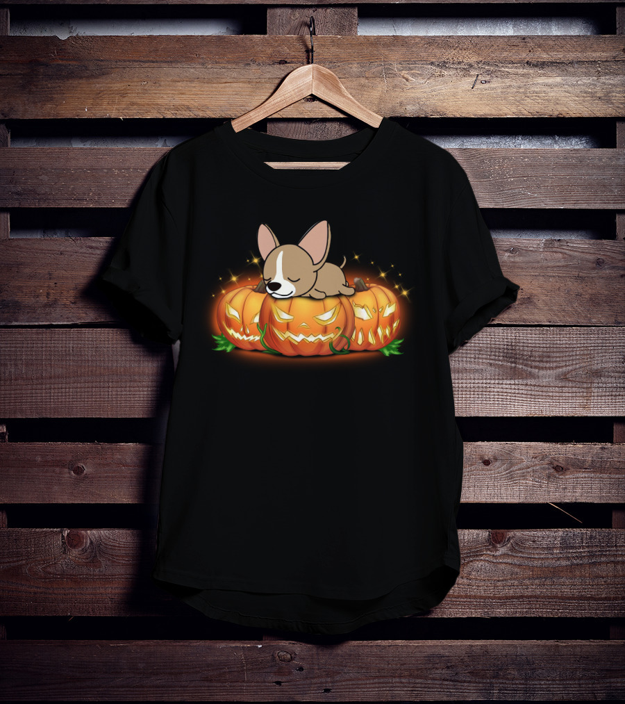 Chihuahua Sleeping On Halloween Pumpkins With Glowing Jack-O-Lanterns T-Shirt